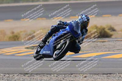 media/Oct-08-2022-SoCal Trackdays (Sat) [[1fc3beec89]]/Turn 14 (1050am)/